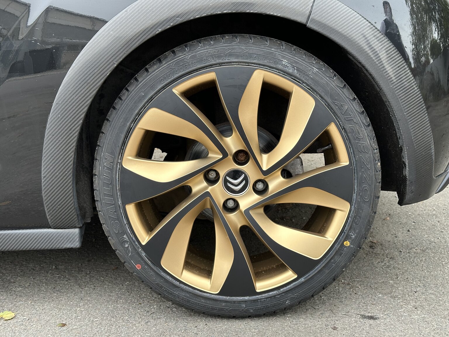 Exterior image of 2012 Citroen DS3 Racing  (9)