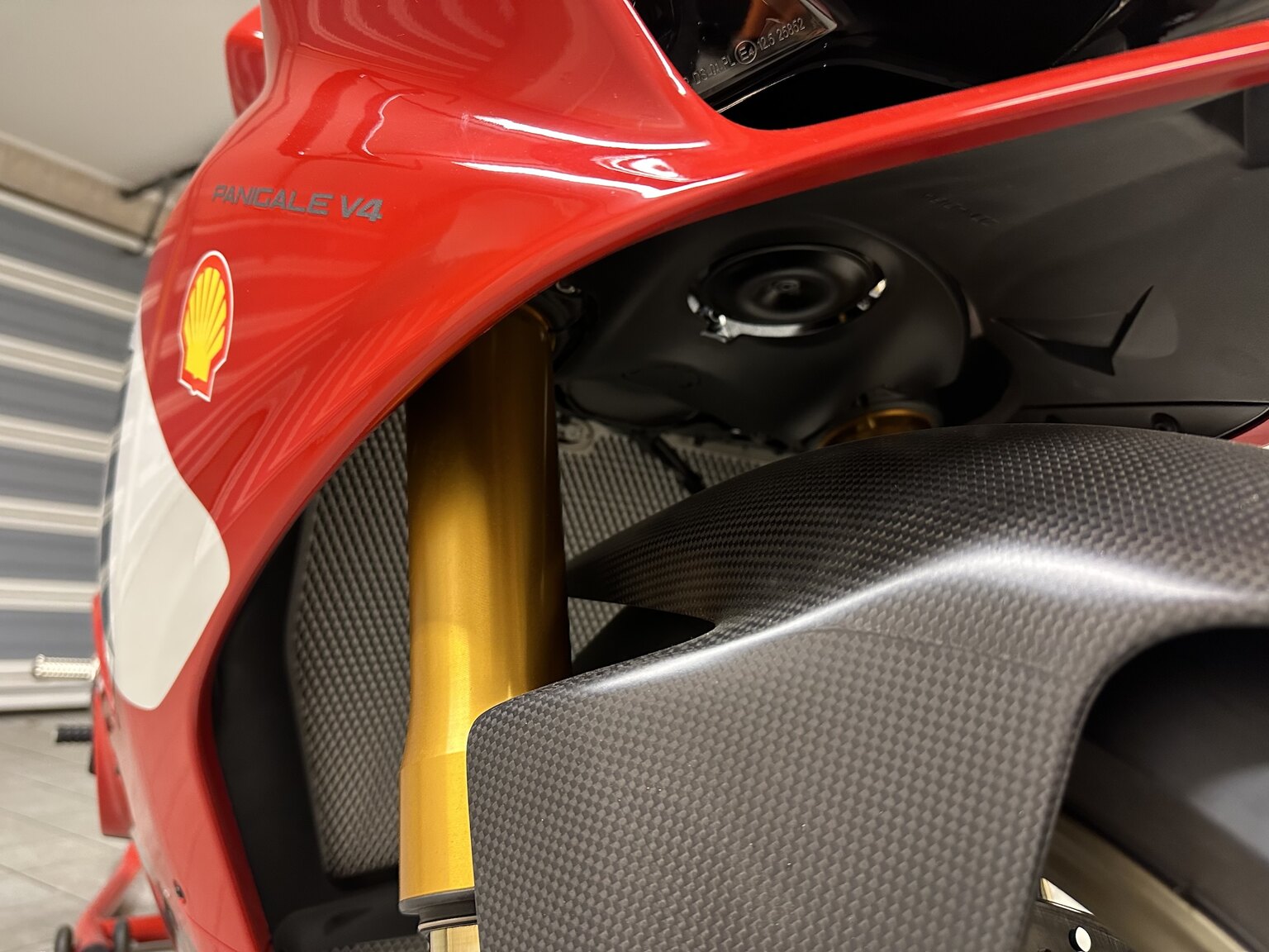 Image of 2020 Ducati Panigale V4 25° Anniversario (22) mechanics
