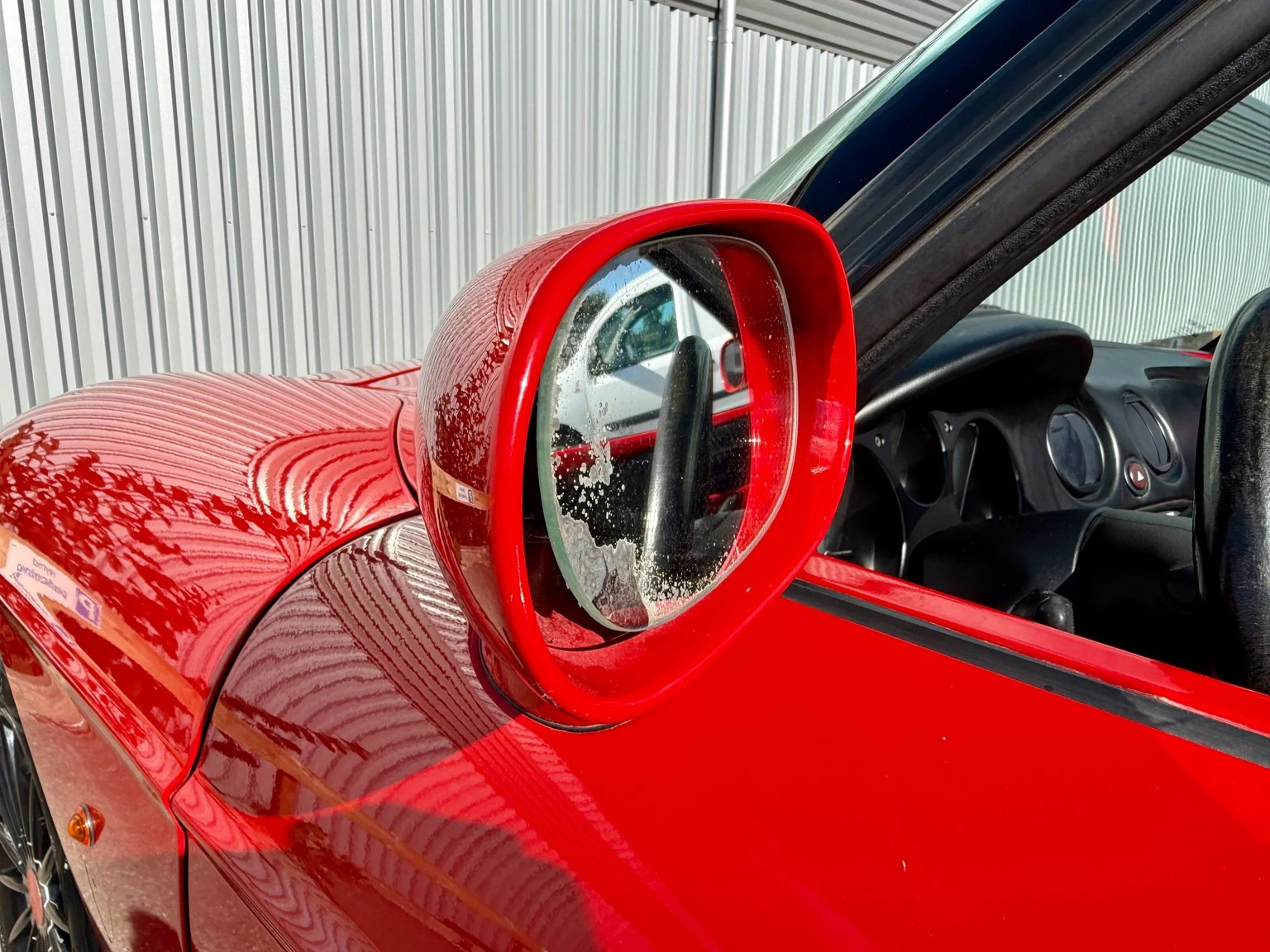 Exterior image of 1999 Fiat Barchetta cab. (34)