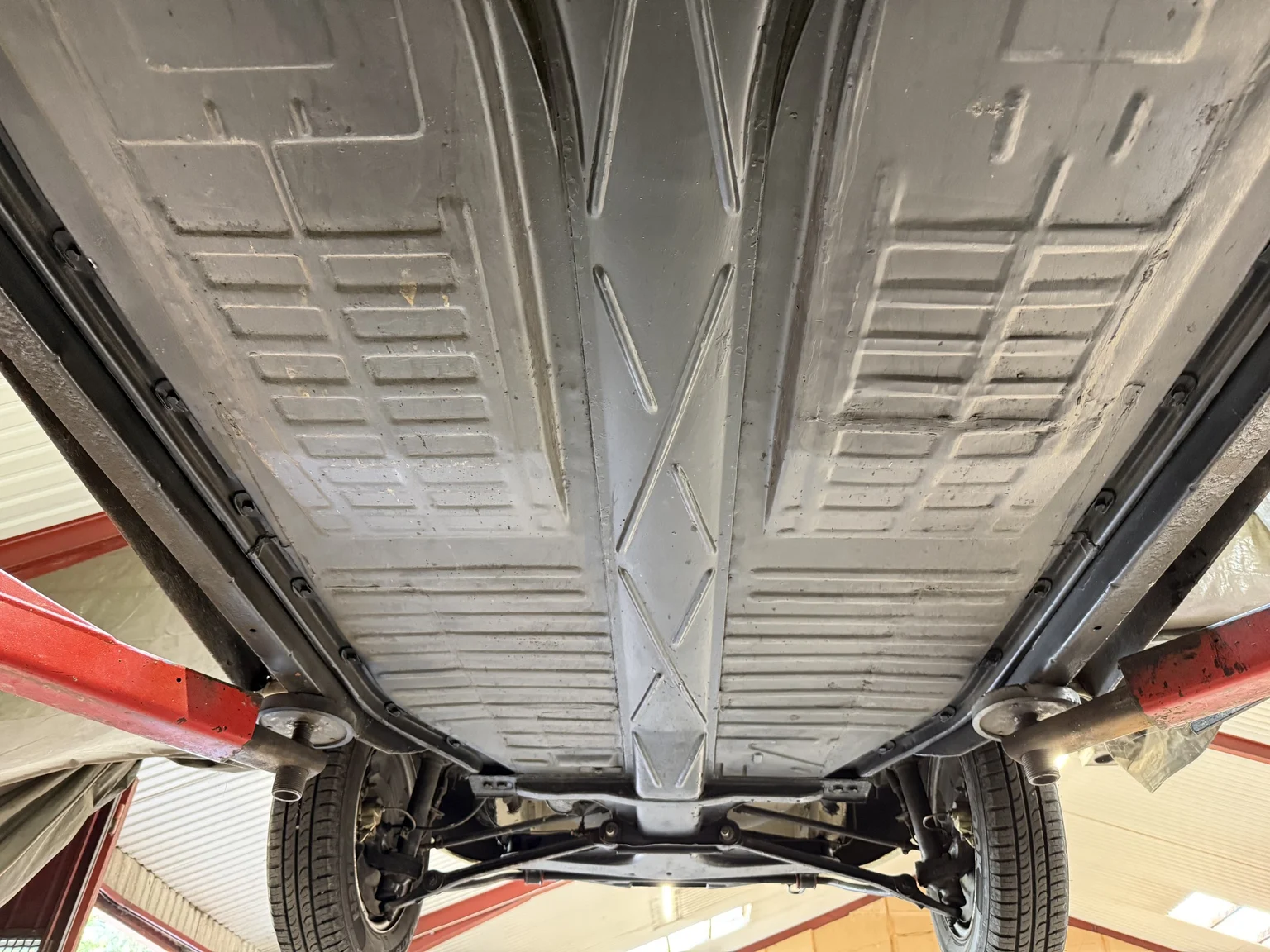 Image of 1972 Volkswagen 1302 S Cabriolet mechanics (28)