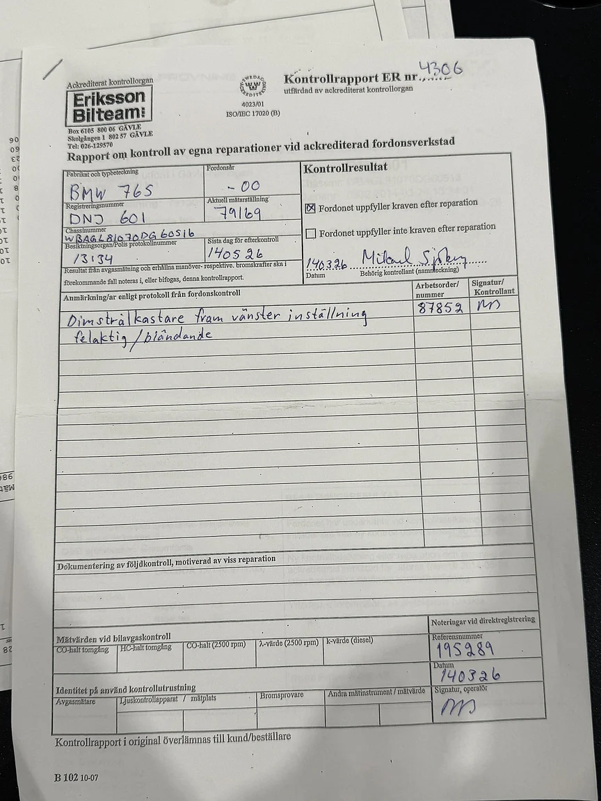 Documentation for 2003 BMW 760i (6)