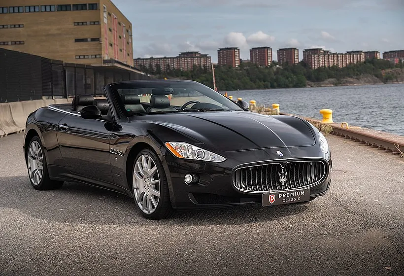 2010 Maserati GranCabrio
