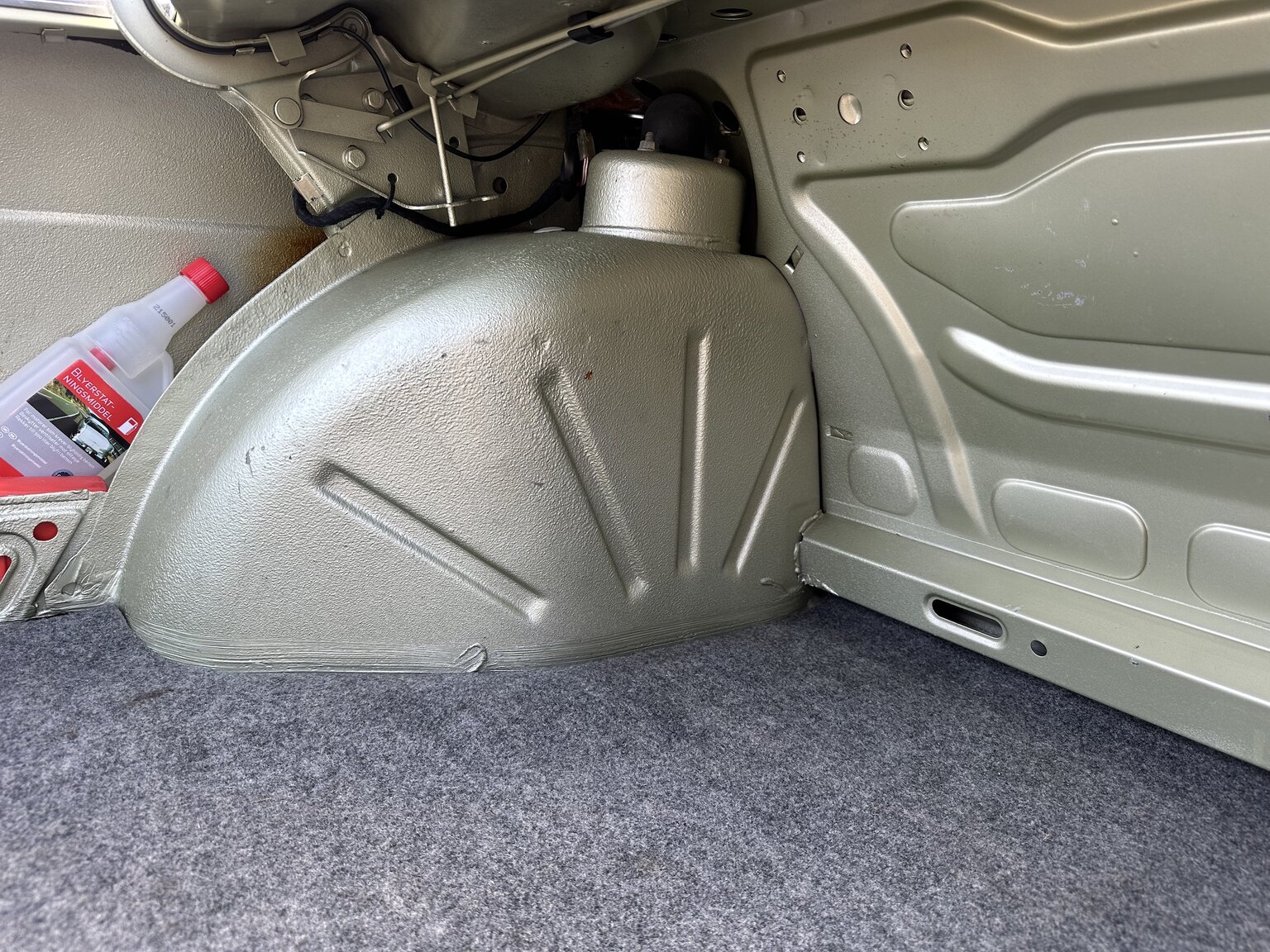 Interior image of 1980 BMW 320i E21