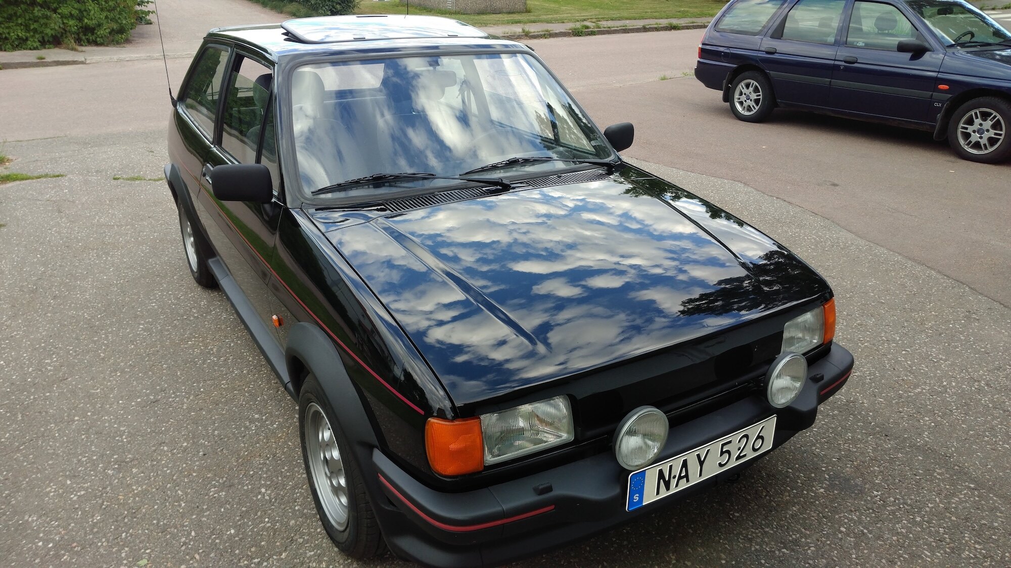Exteriörbild på 1988 Ford Fiesta XR2