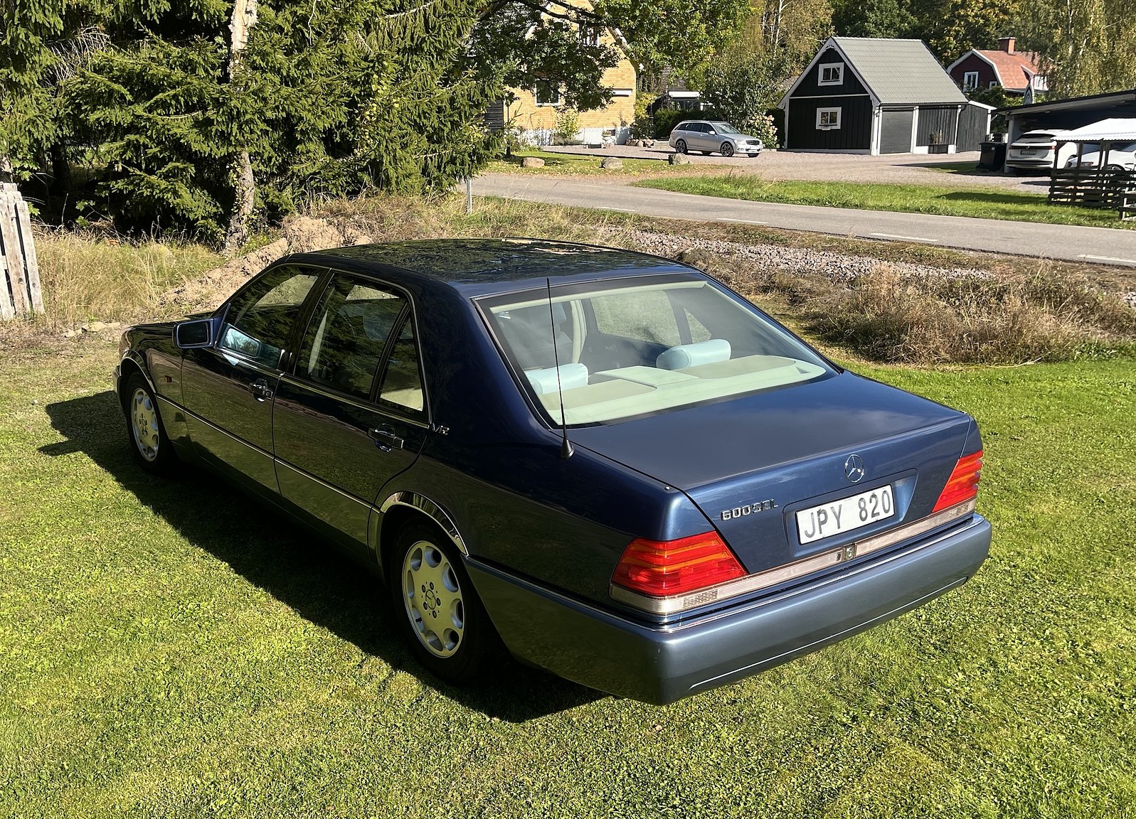 Exteriörbild på 1992 Mercedes-Benz 600 SEL