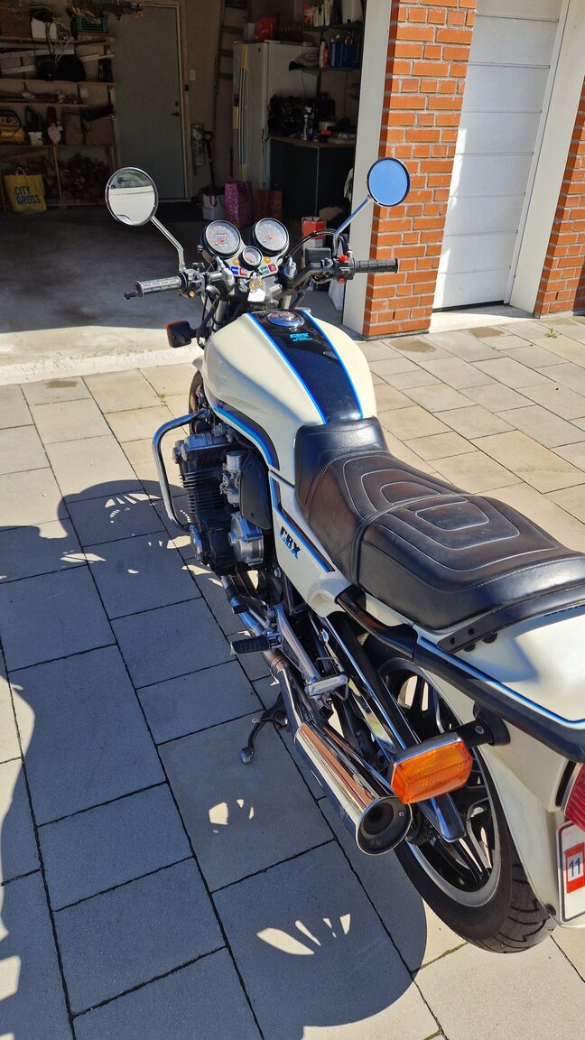 Exteriörbild på 1982 Honda CBX1000