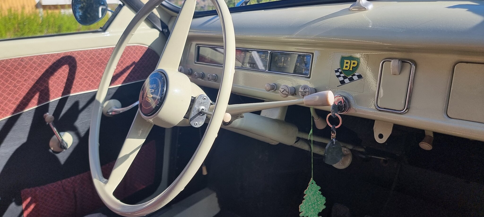 Innenraumfoto von 1959 SAAB 93B Deluxe