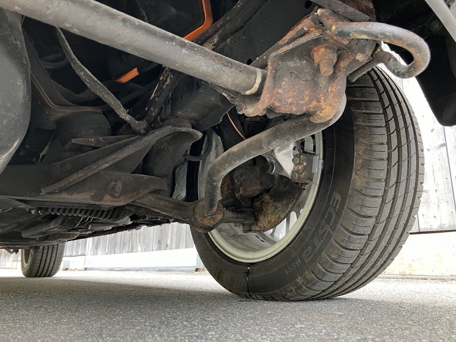 Image of 1979 BMW 323i mechanics