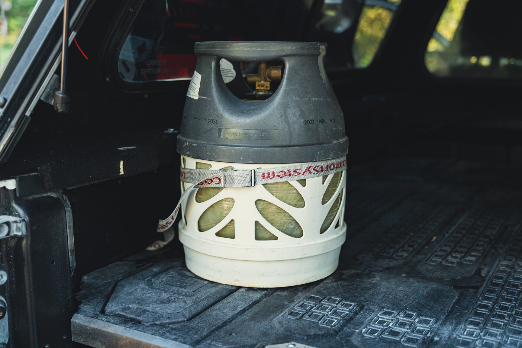 Innenraumfoto von 2017 Dodge Ram 1500 AEV (116)