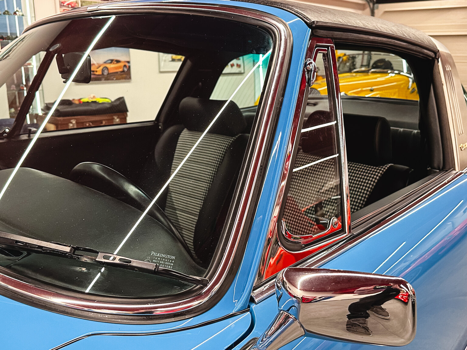 Exteriörbild på 1970 Porsche 911 E Targa