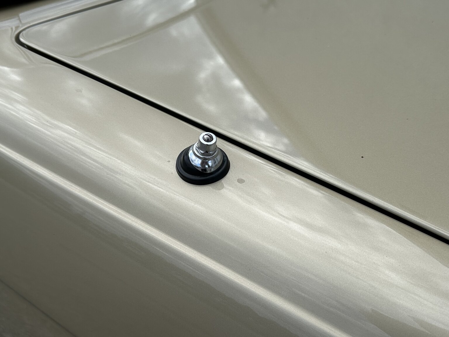 Aussenfoto 1974 Mercedes benz 450 SL