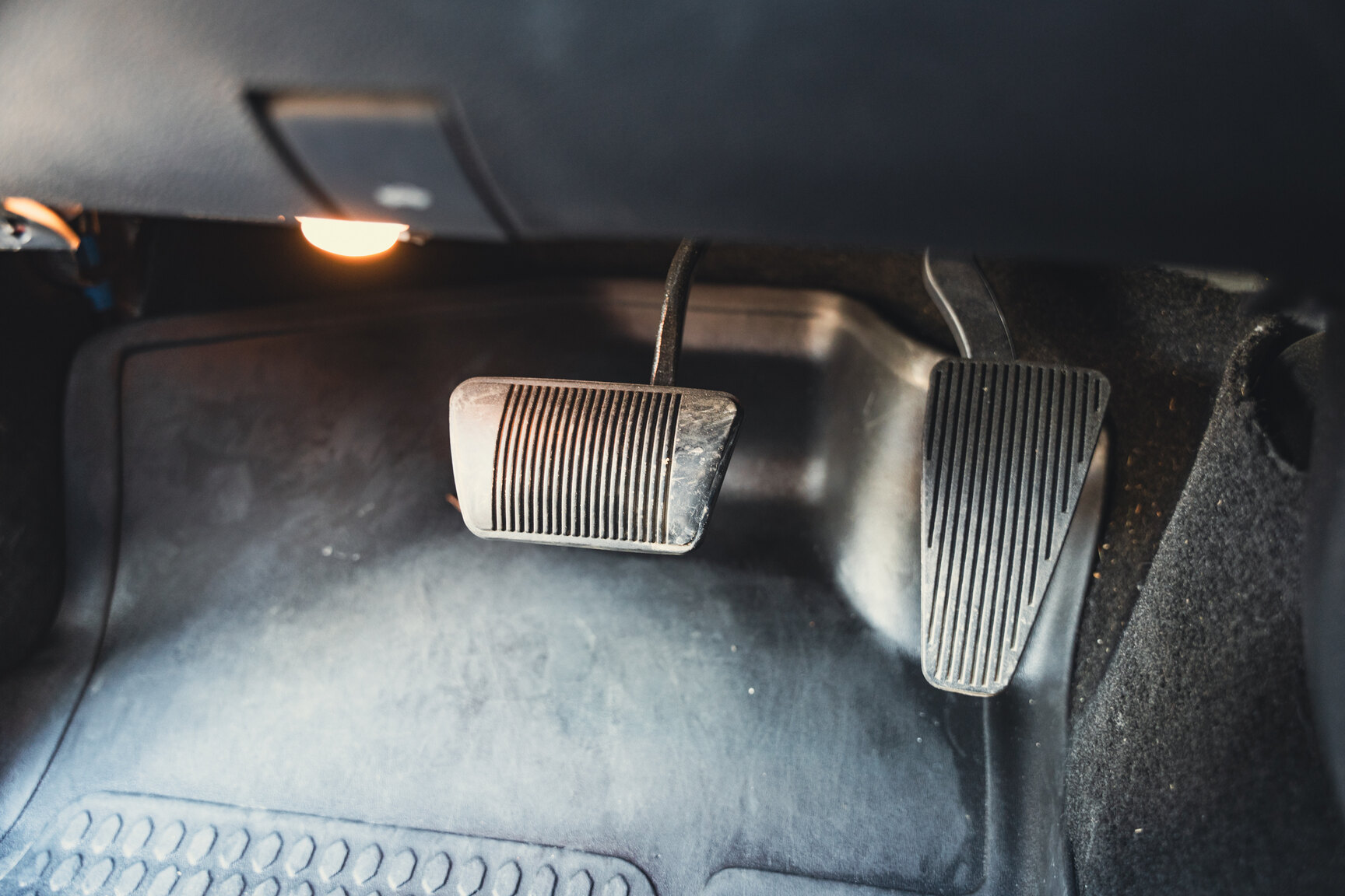 Interiörbild 2017 Dodge Ram 1500 AEV (43)