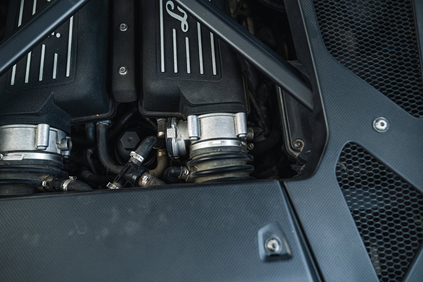 Image of 2016 Lamborghini Huracan LP-610-4 mechanics