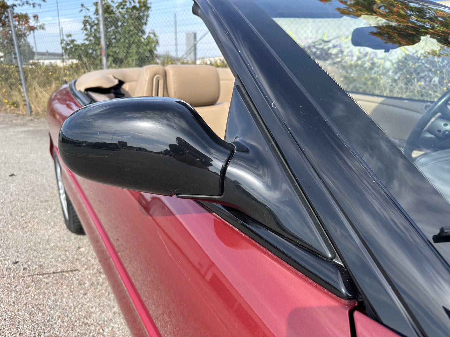Exteriörbild på 1996 Chrysler Stratus Cabriolet
