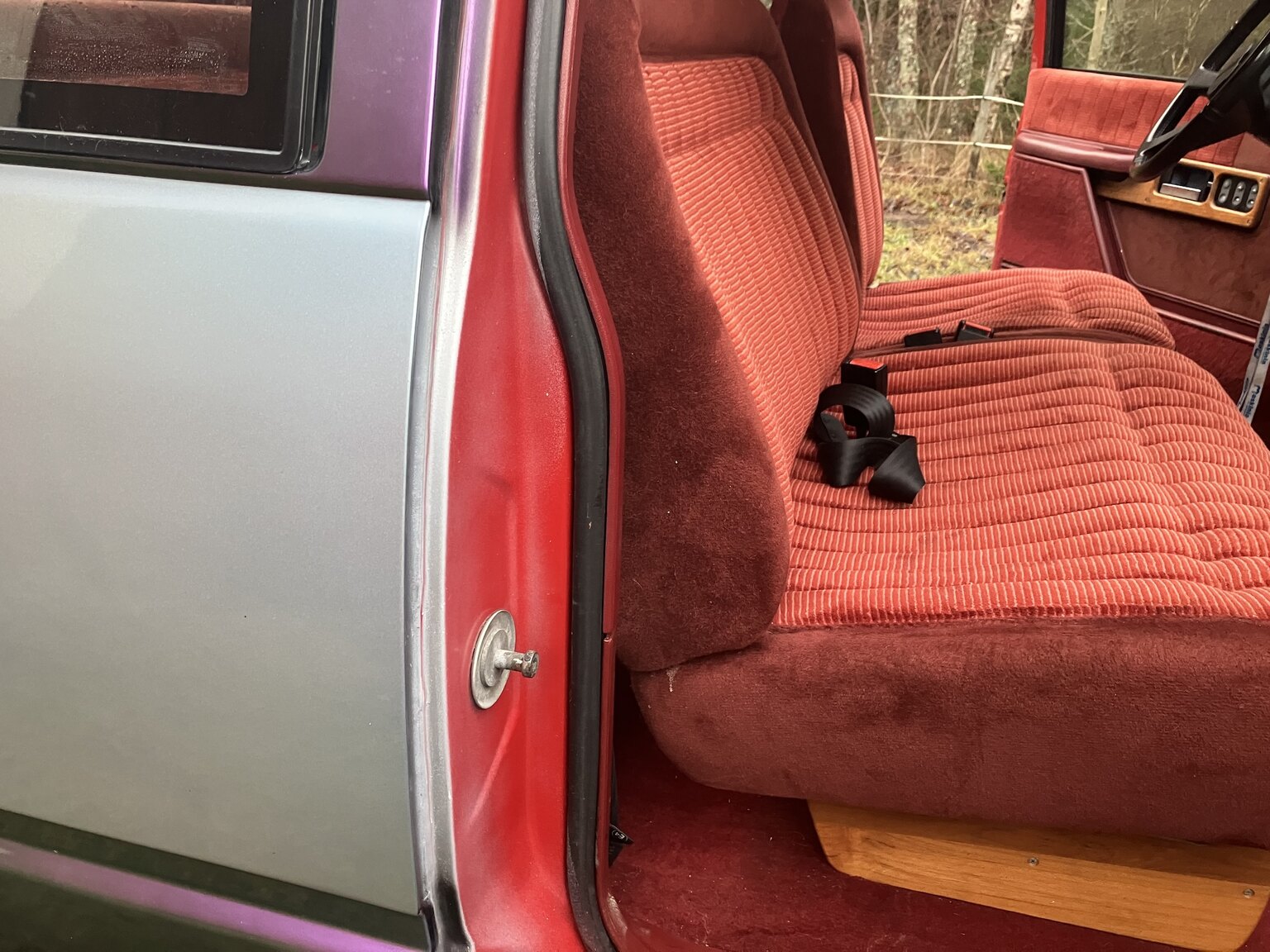 Interior image of 1991 Chevrolet K2500 Extended Cab 5.7 V8 4WD Pickup