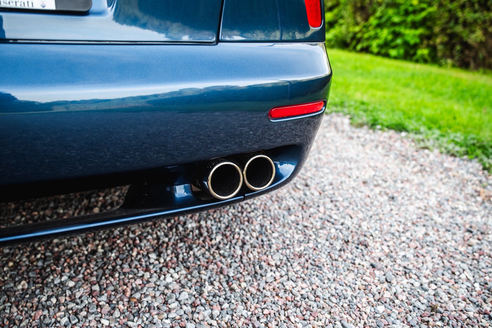 Exterior image of 2000 Maserati 3200 GT