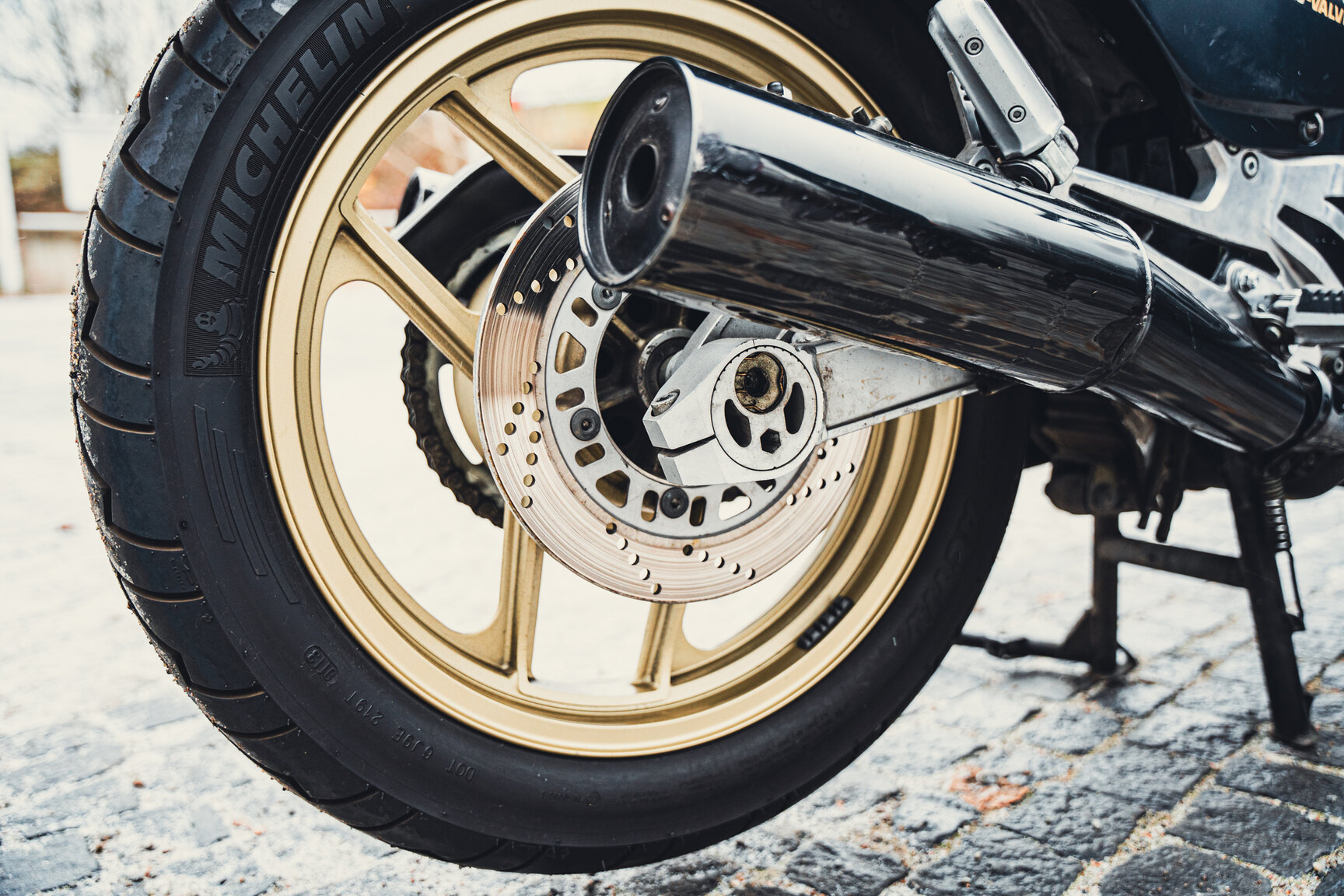 1990 Kawasaki ZX900R, Mekanik