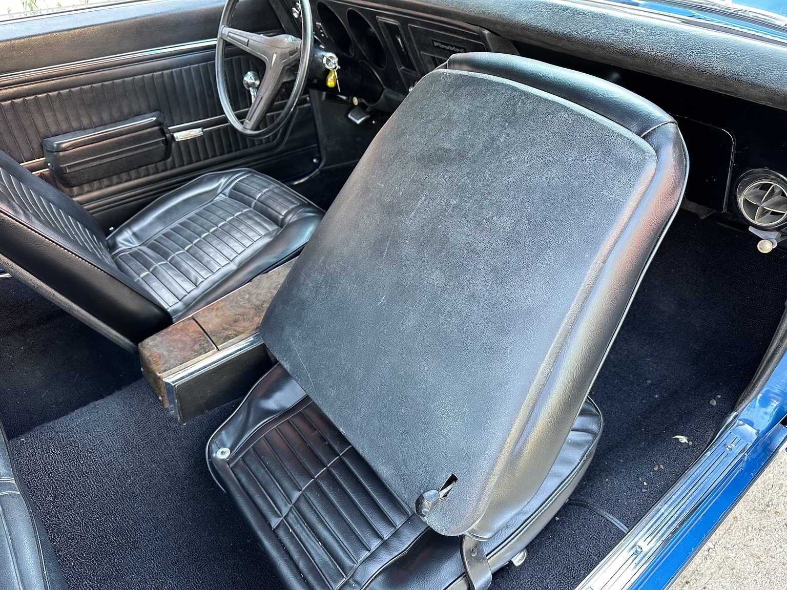 Innenraumfoto von 1969 Pontiac Firebird (23)