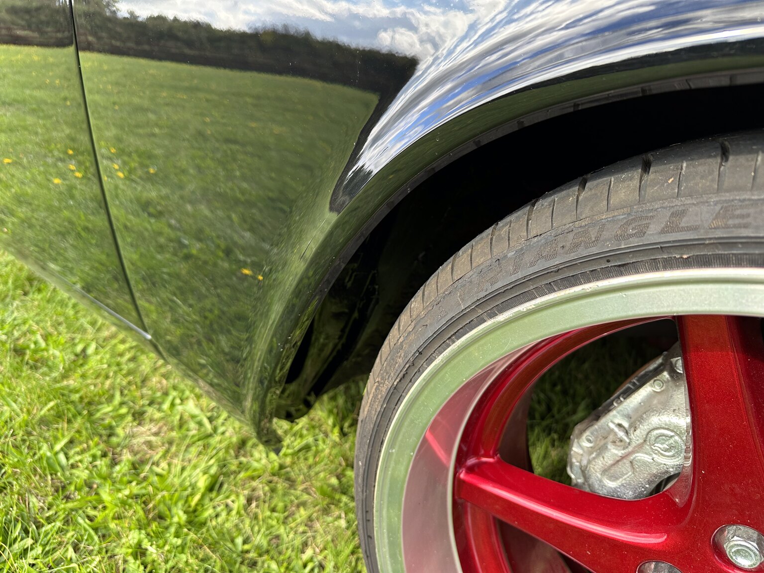 Aussenfoto 1969 Volvo 144 custom