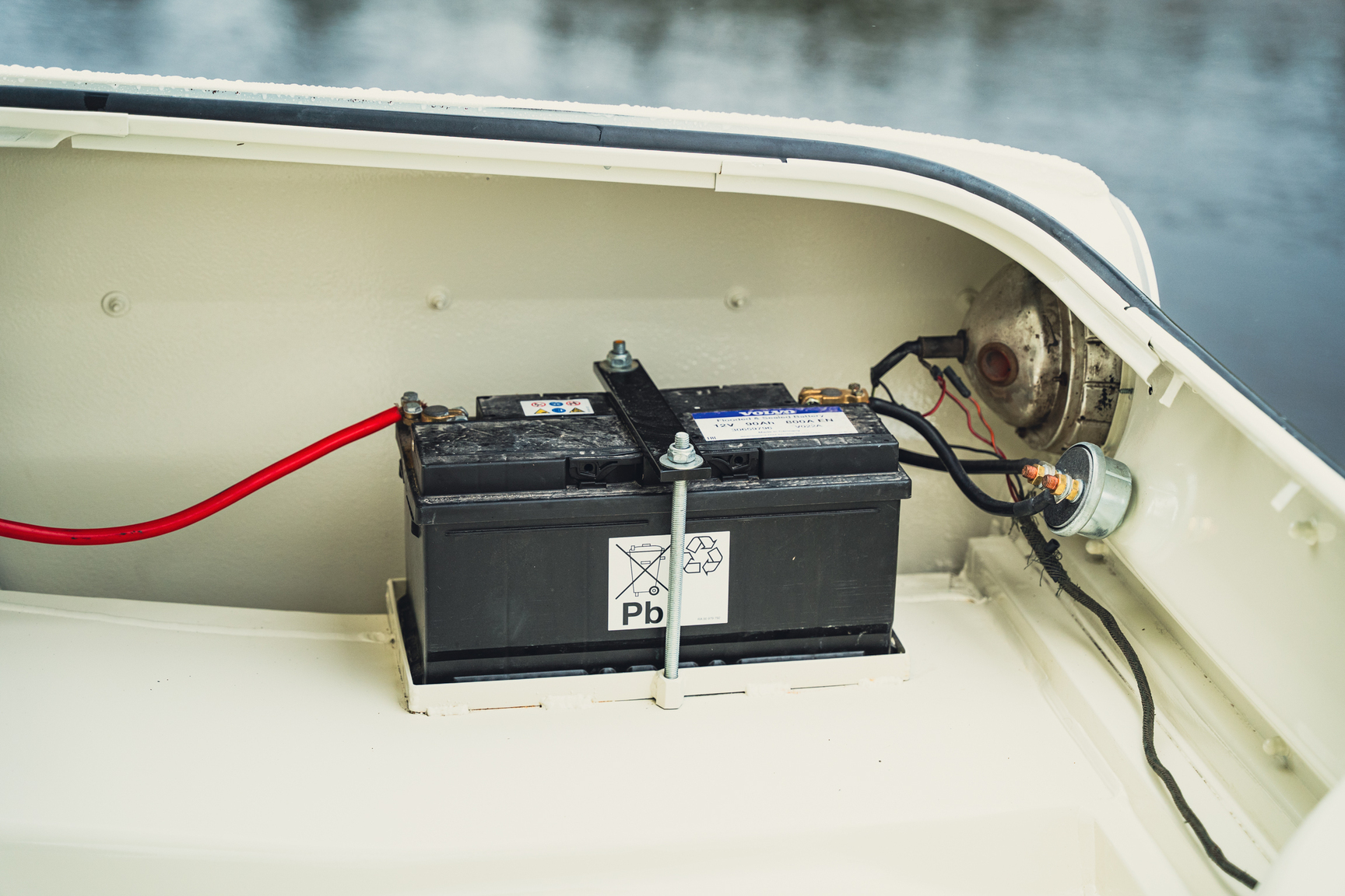 Interior image of 1964 Ford Fairlane 500 Sport Coupé (60)