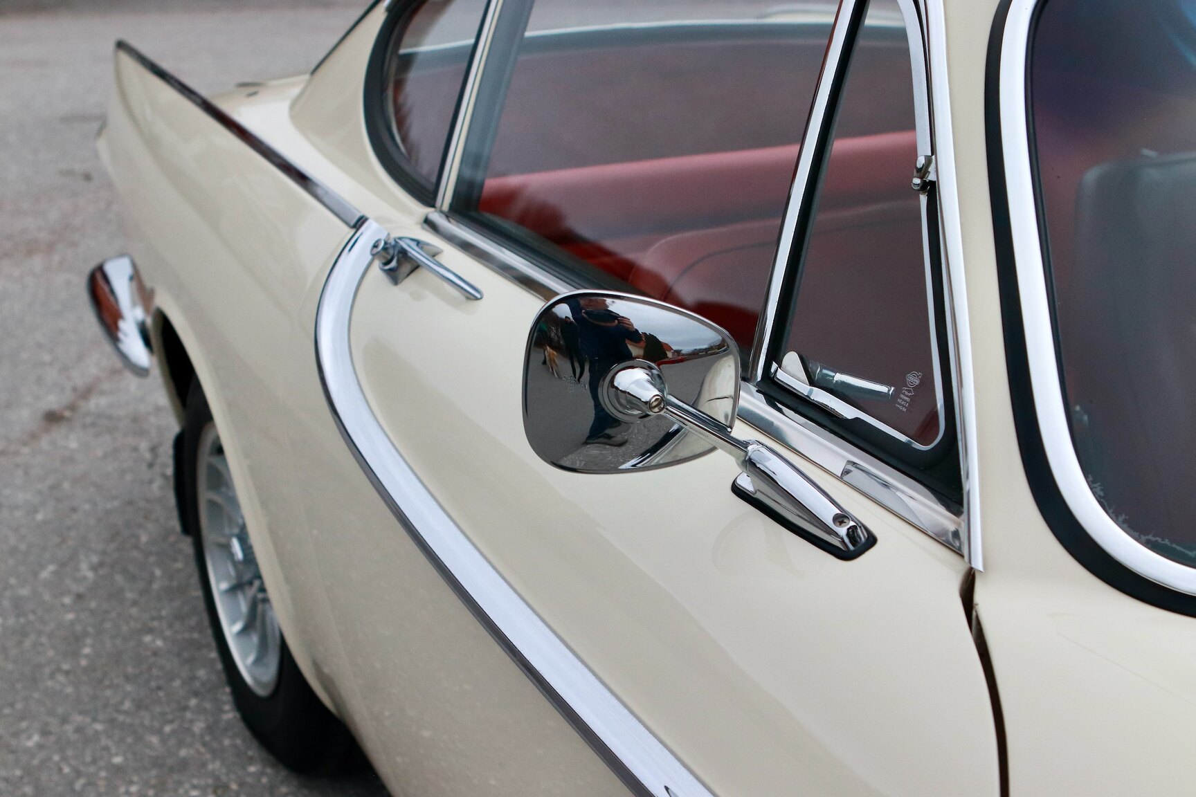 Exteriörbild på 1964 Volvo P 1800S