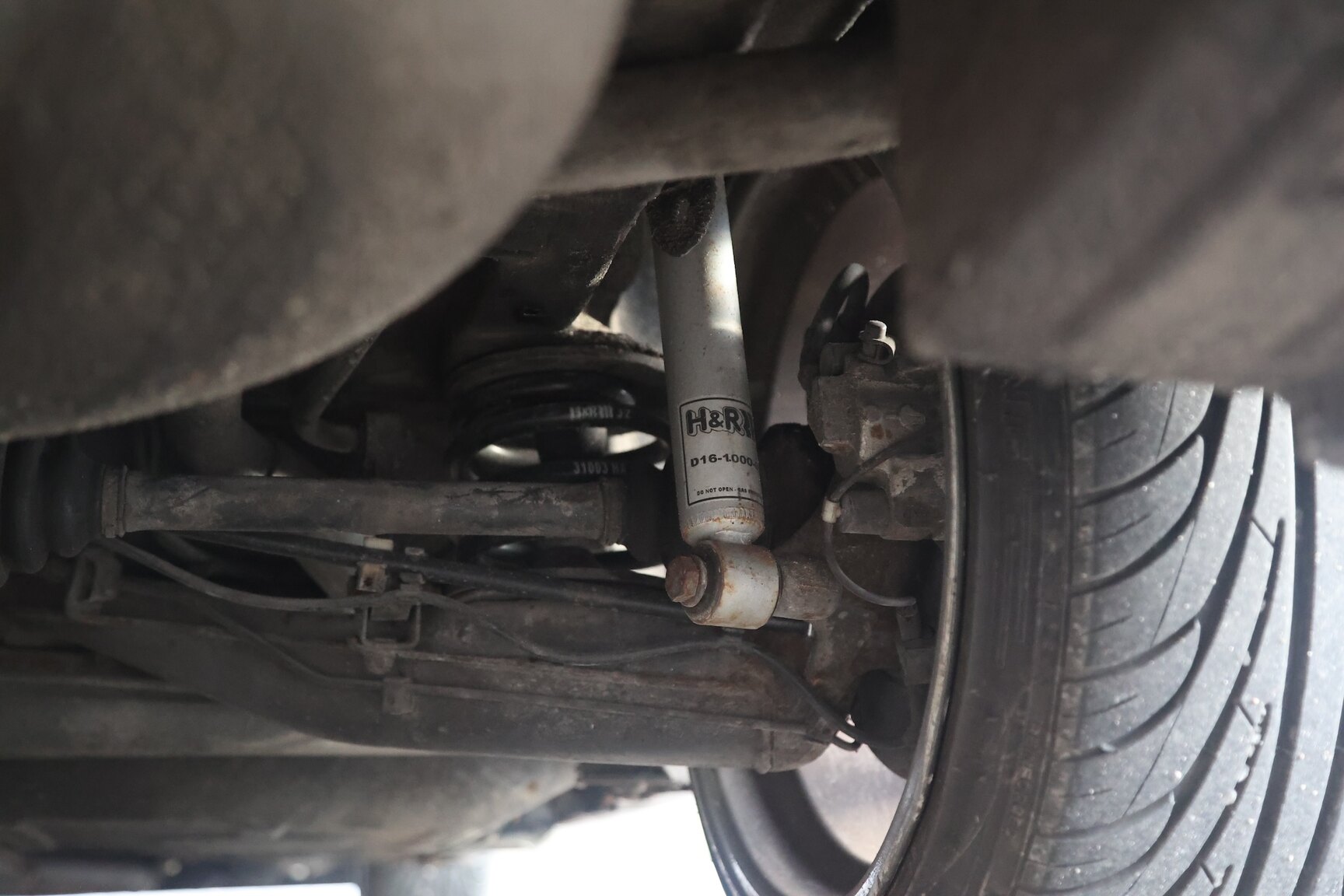 1989 BMW 325i, Mekanik