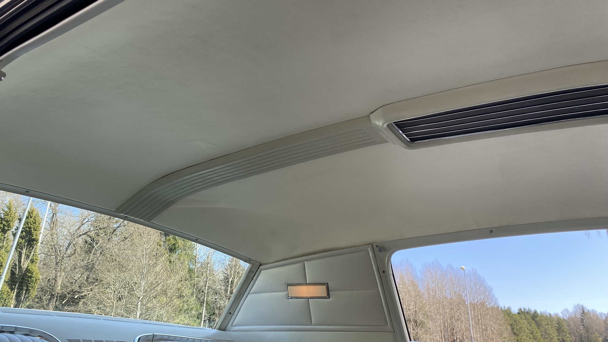 Interiörbild 1966 Ford Thunderbird Town Hardtop 6.4