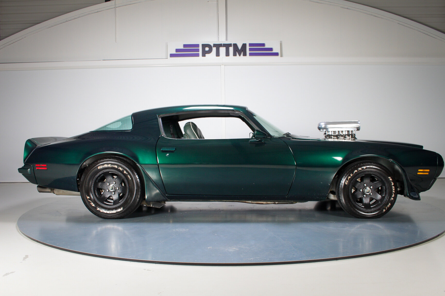 Exterior image of 1975 Pontiac Firebird Formula