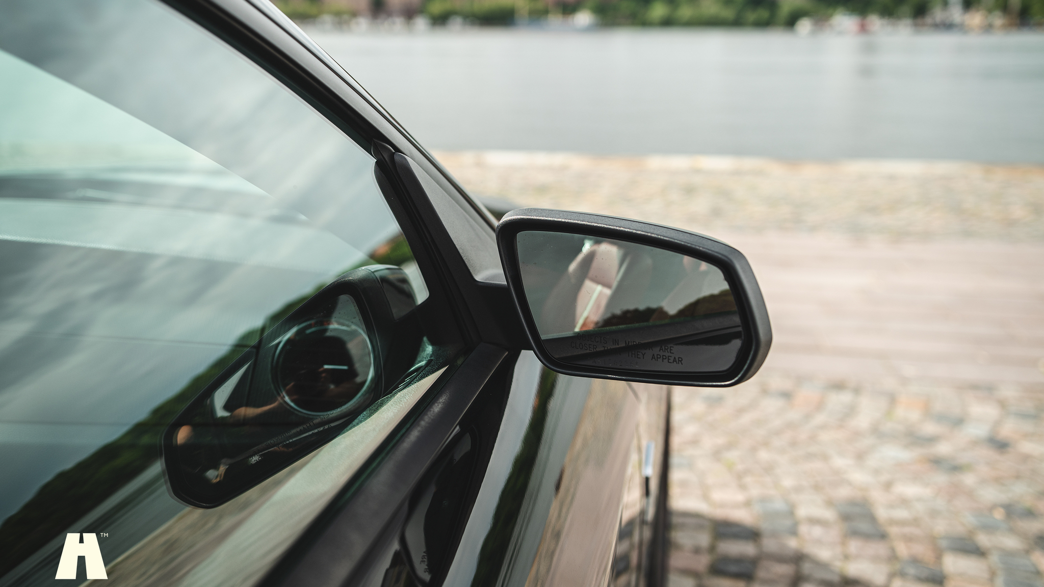 Exterior image of 2010 Ford Mustang GT 