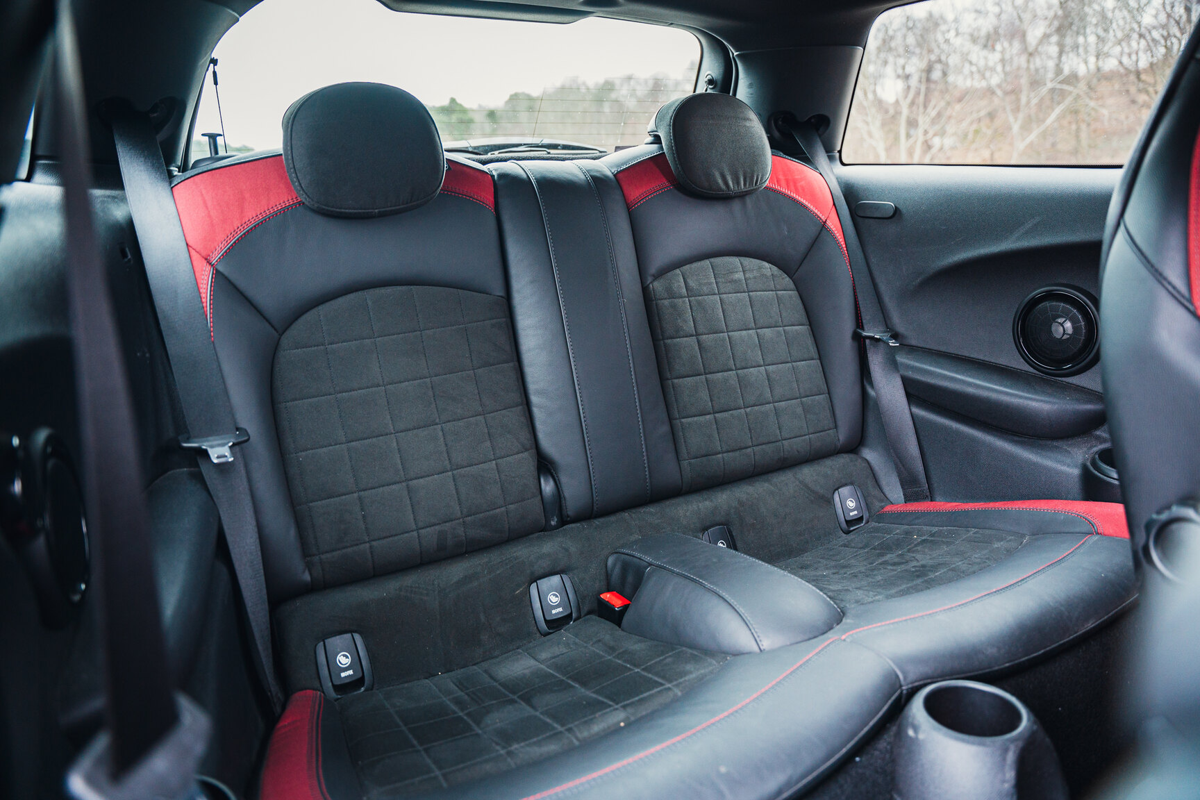 Innenraumfoto von 2017 Mini Cooper JCW