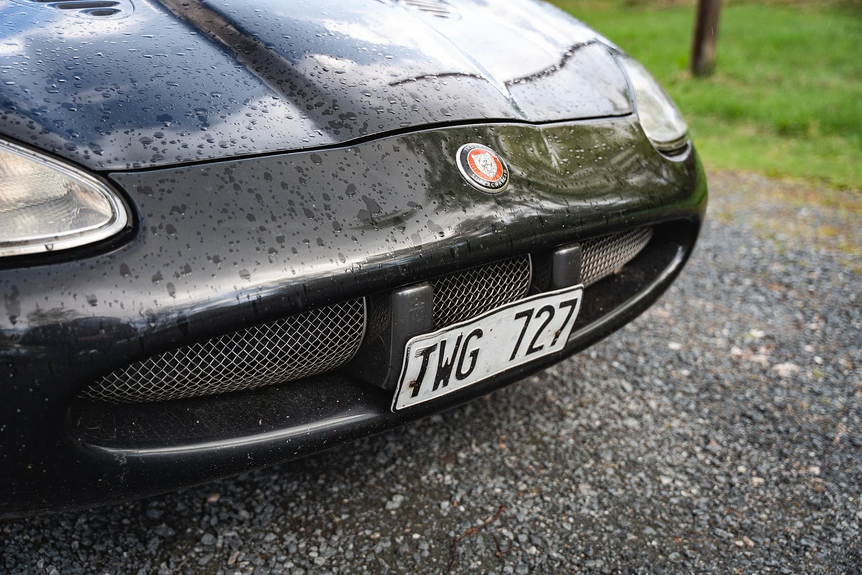 Exteriörbild på 1999 Jaguar XKR - NO RESERVE (26)