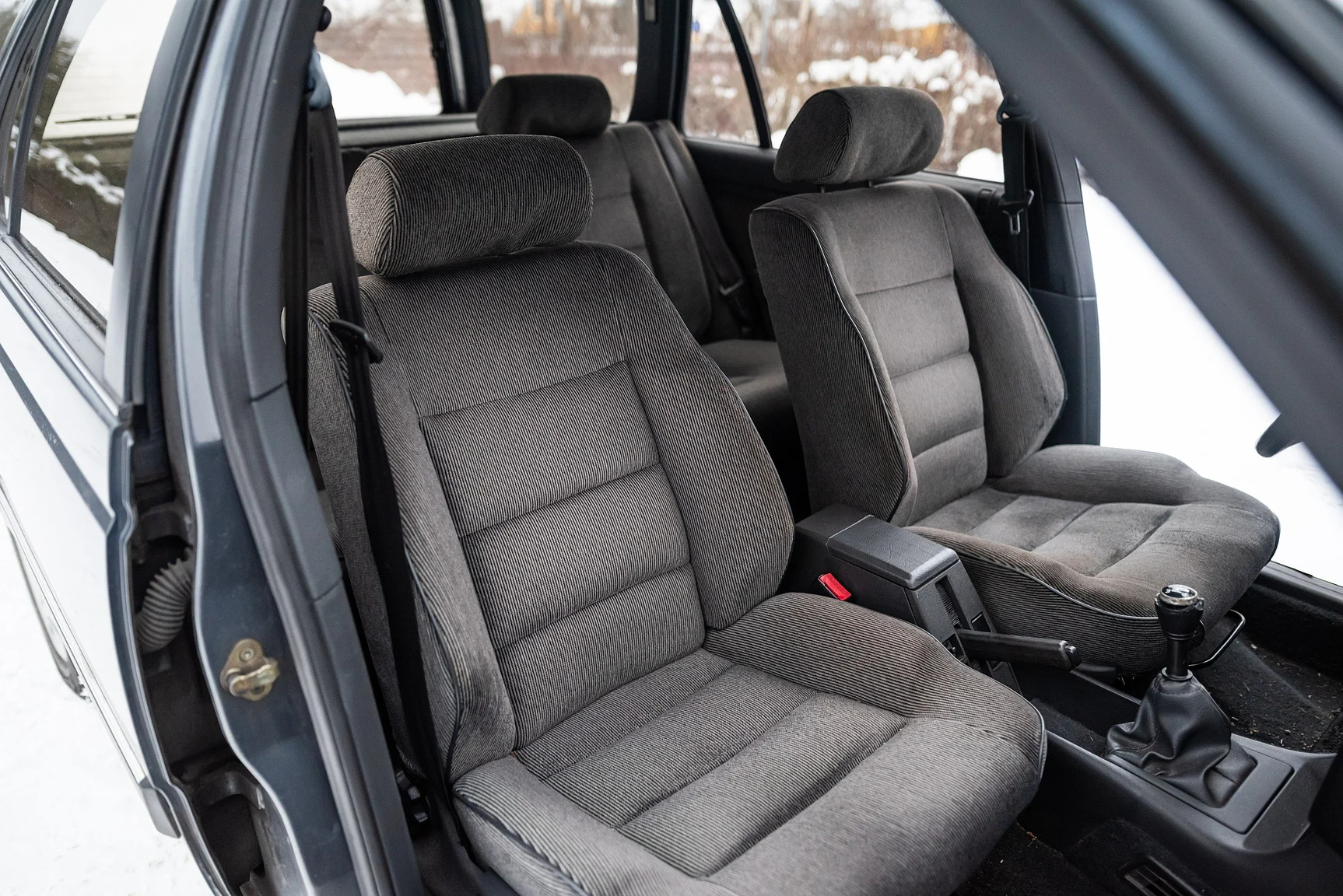 Interior image of 1991 Peugeot 405 Break SRI (4)