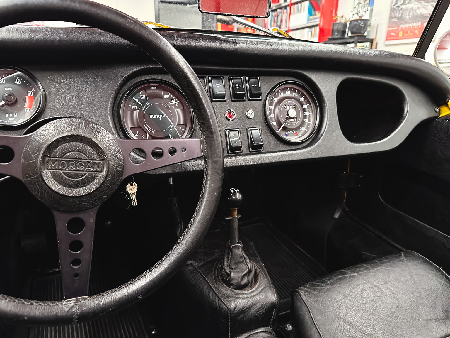 Innenraumfoto von 1974 Morgan +8