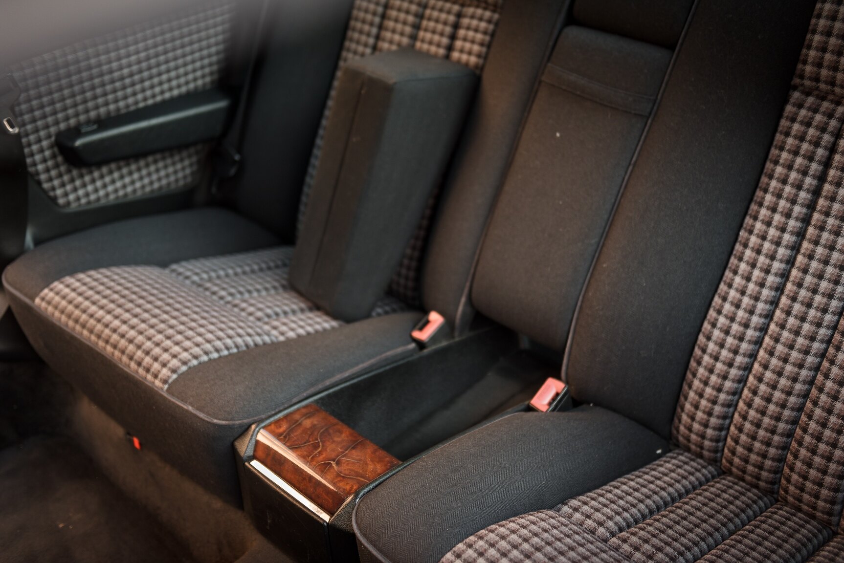 Interiörbild 1992 Mercedes-Benz 300CE-24V 