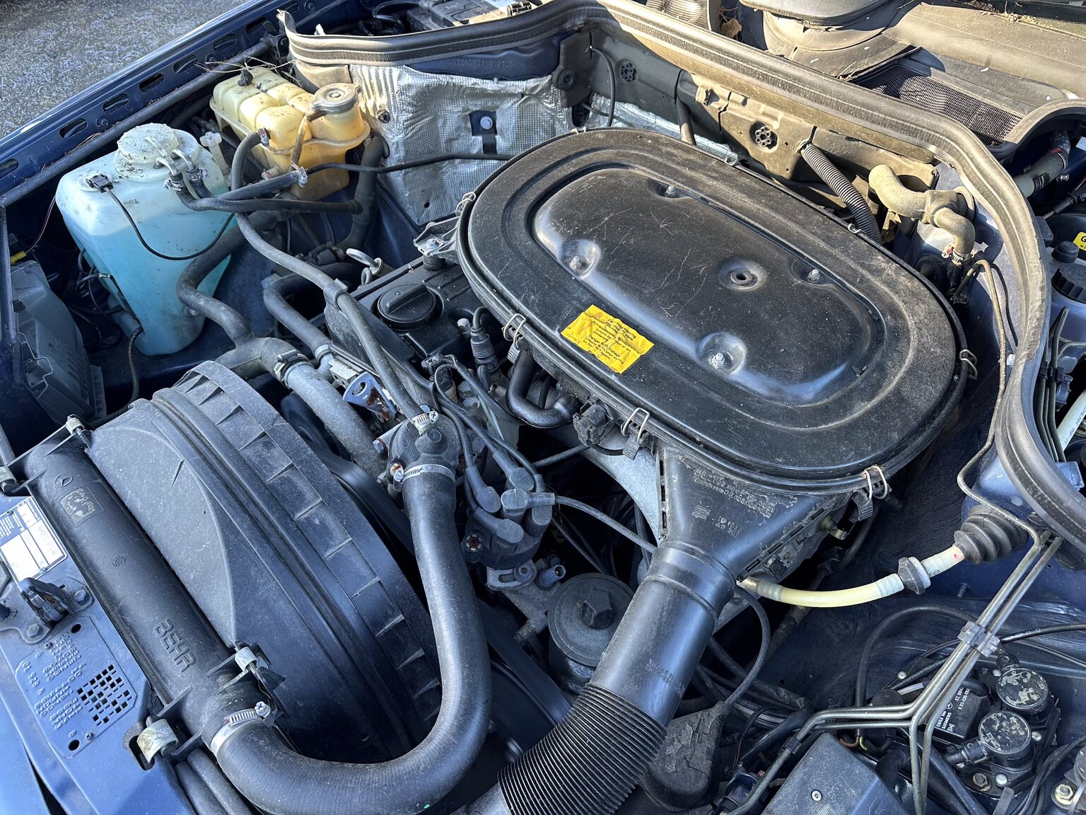 Image of 1991 Mercedes-Benz 230 E  mechanics