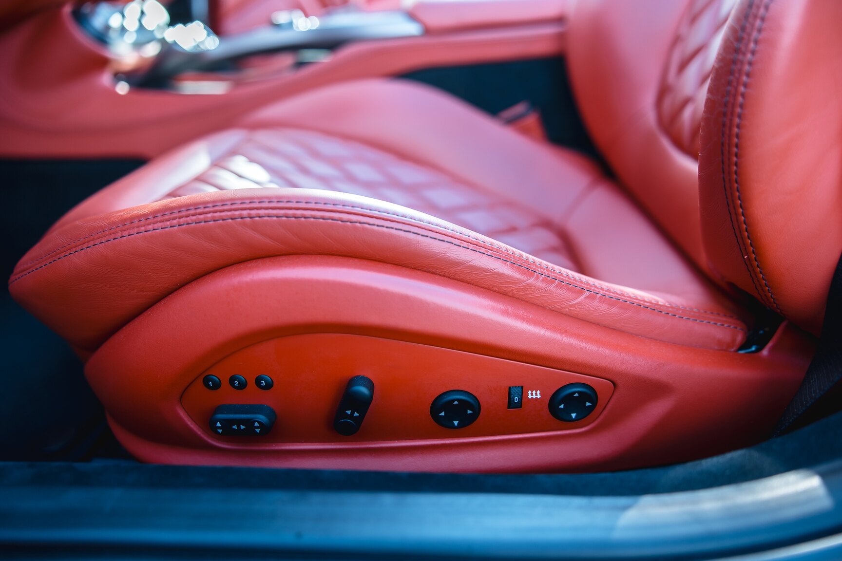 Interior image of 2011 Ferrari California 