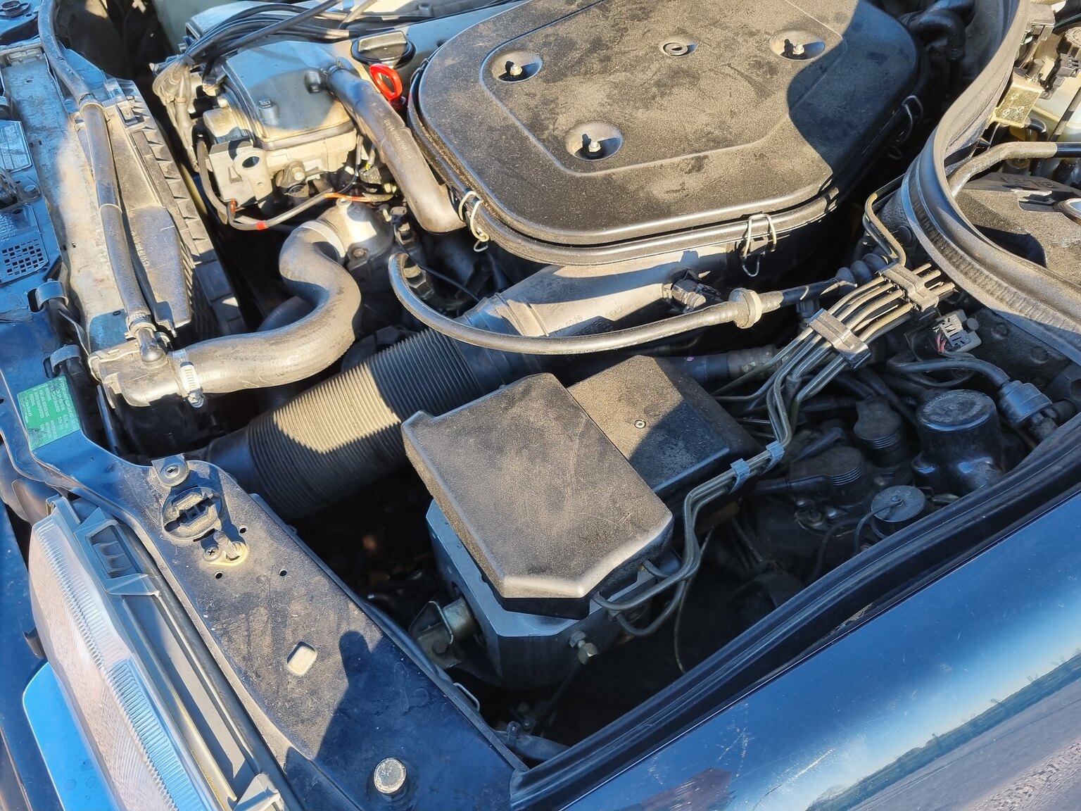 Image of 1993 Mercedes-Benz 300 CE Cabriolet mechanics
