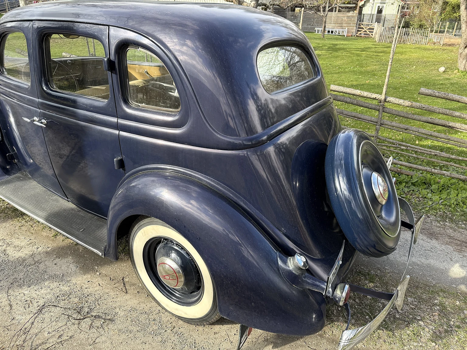 Exterior image of 1936 Ford 214A Fordor (9)