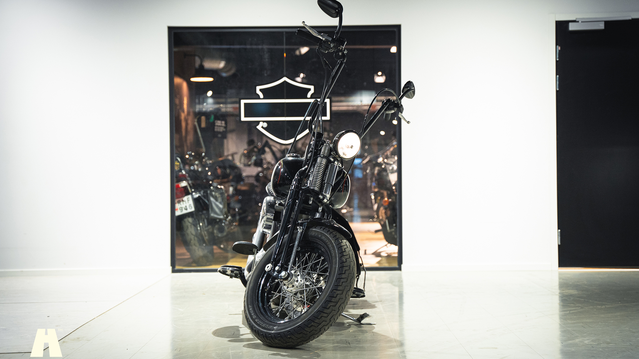 Exterior image of 2008 Harley-Davidson Cross Bones Twin Cam (2)