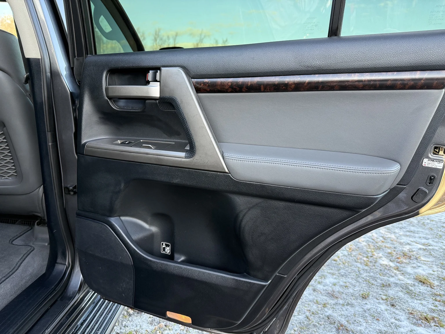 Interiörbild 2008 Toyota Land Cruiser 200 Series 4.5 V8 (42)