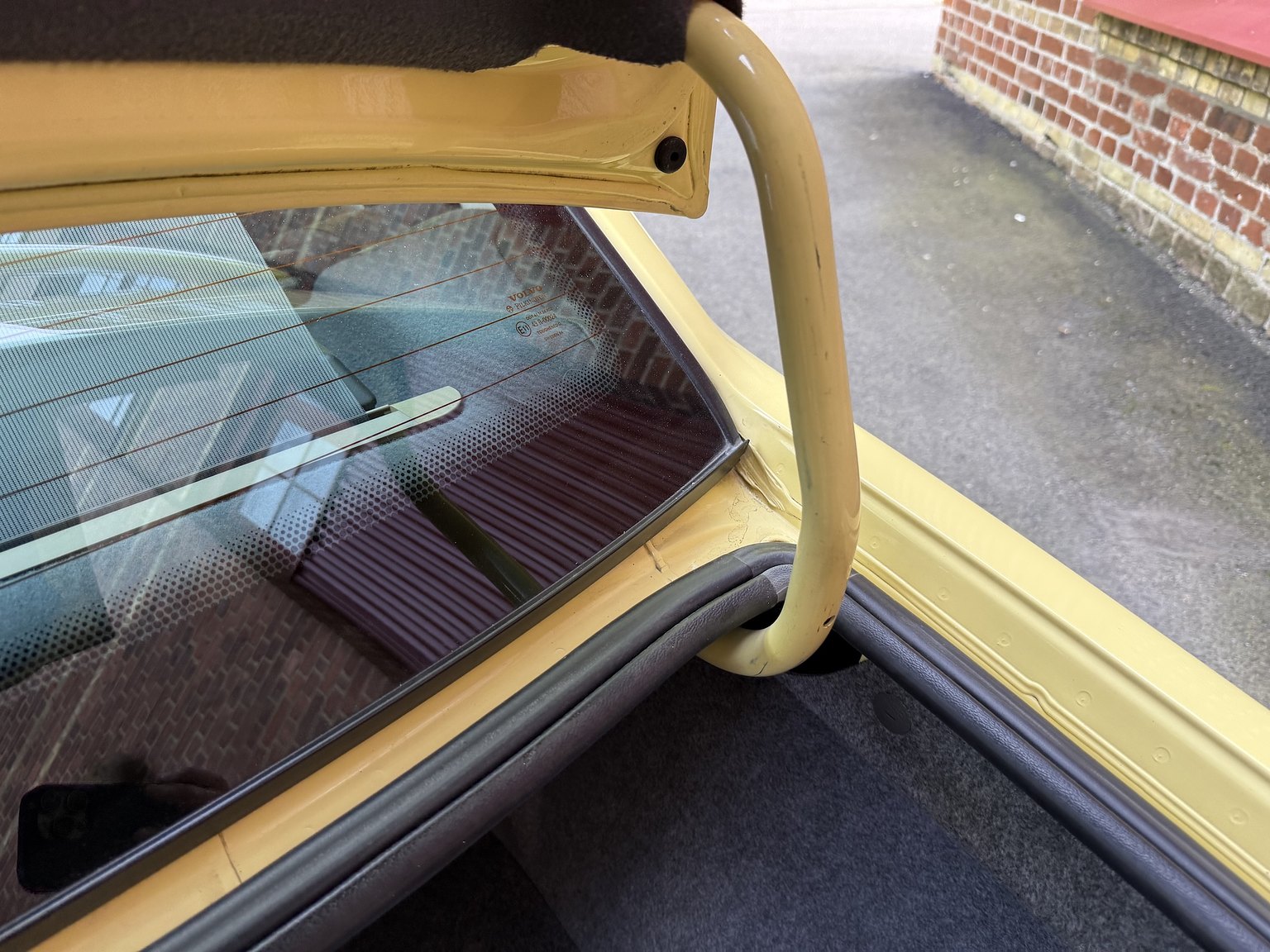 Interior image of 1995 Volvo 850 T-5R
