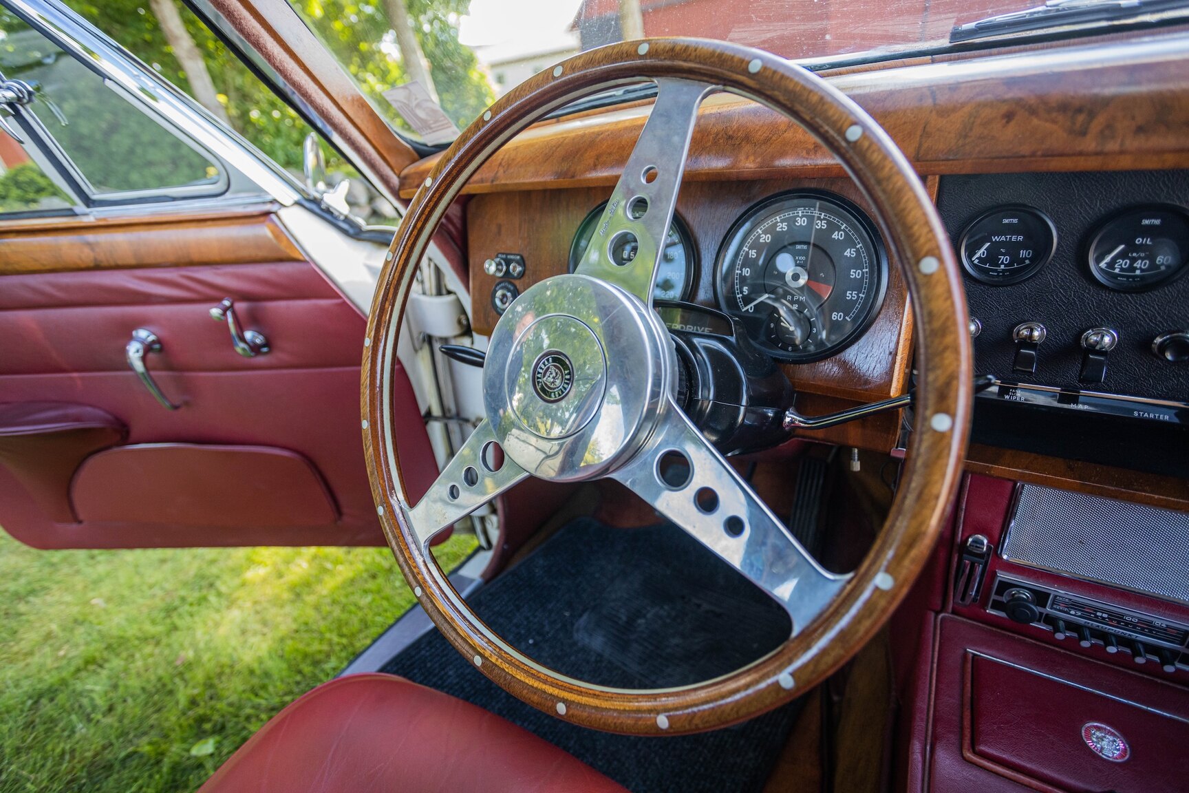 Interior image of 1968 Jaguar 340 XK Mark II