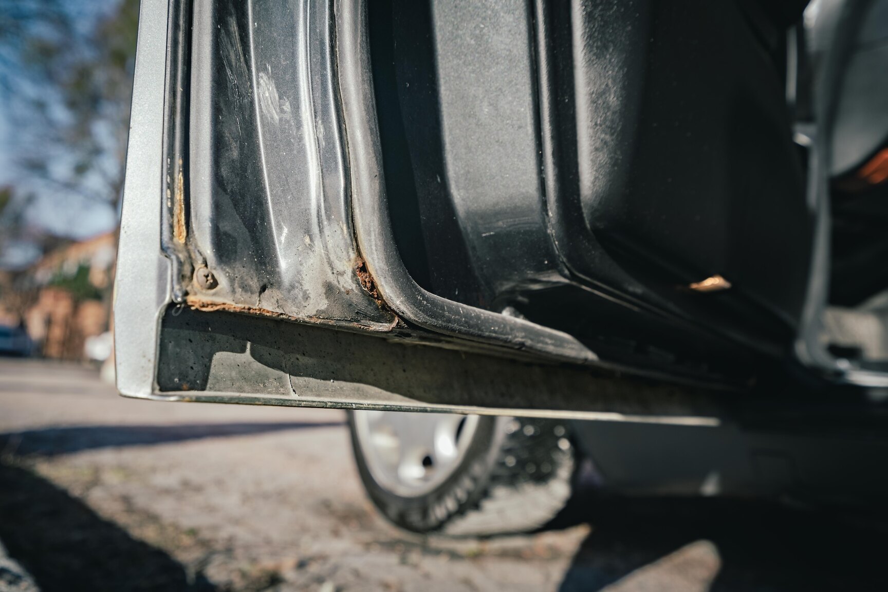 Interior image of 1991 Mercedes-Benz 300E-24 (36)