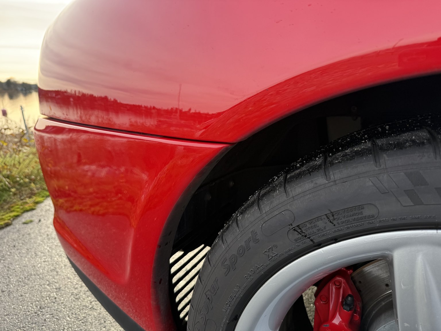 Exteriörbild på 2003 Ferrari 575M Maranello