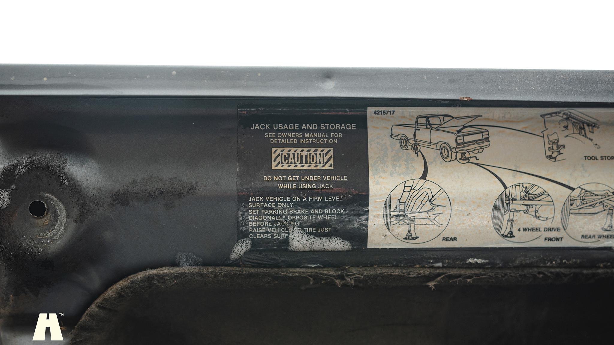 Image of 1986 Dodge Ramcharger mechanics