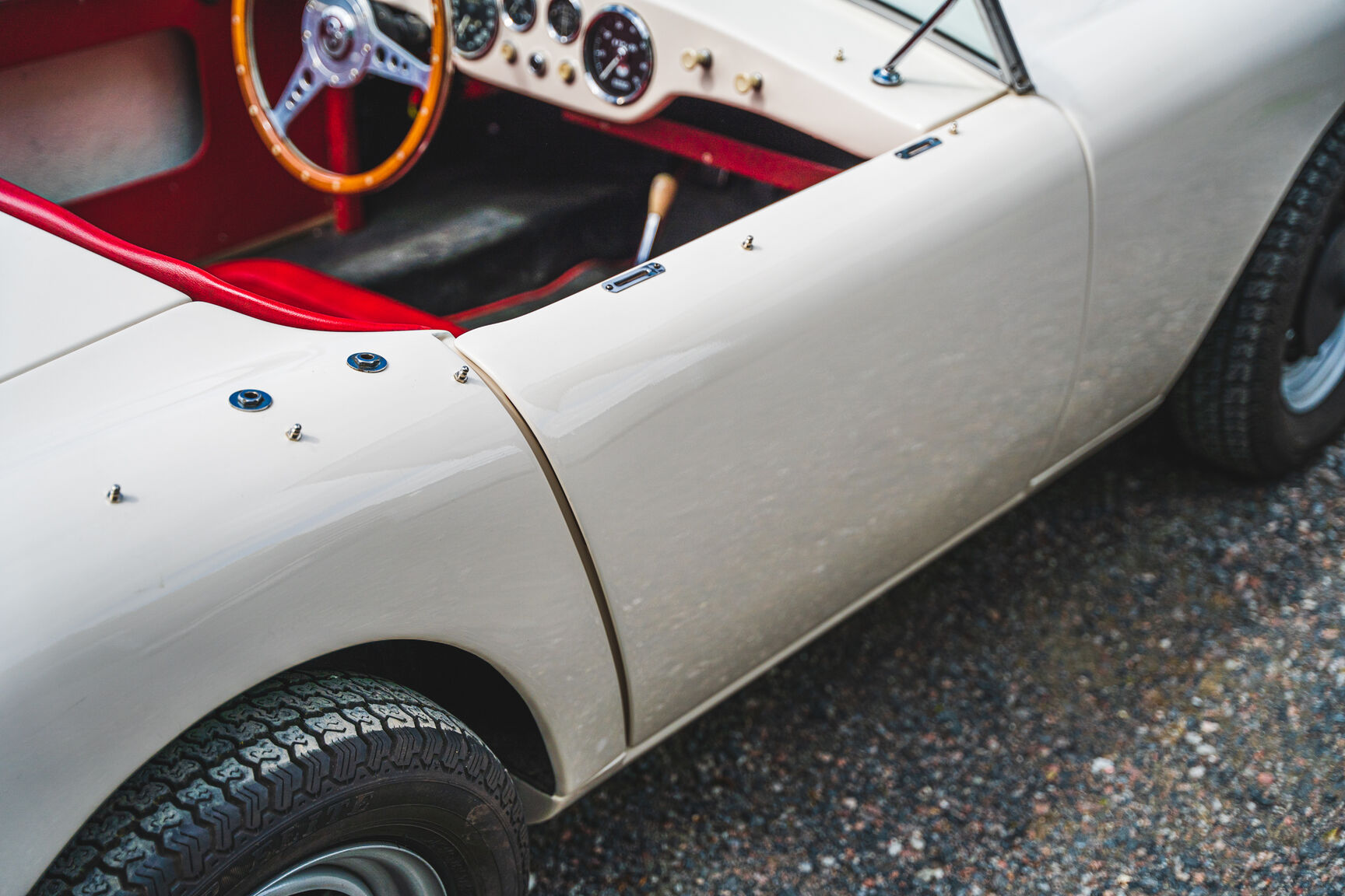 Exteriörbild på 1960 Berkeley B95 (18)