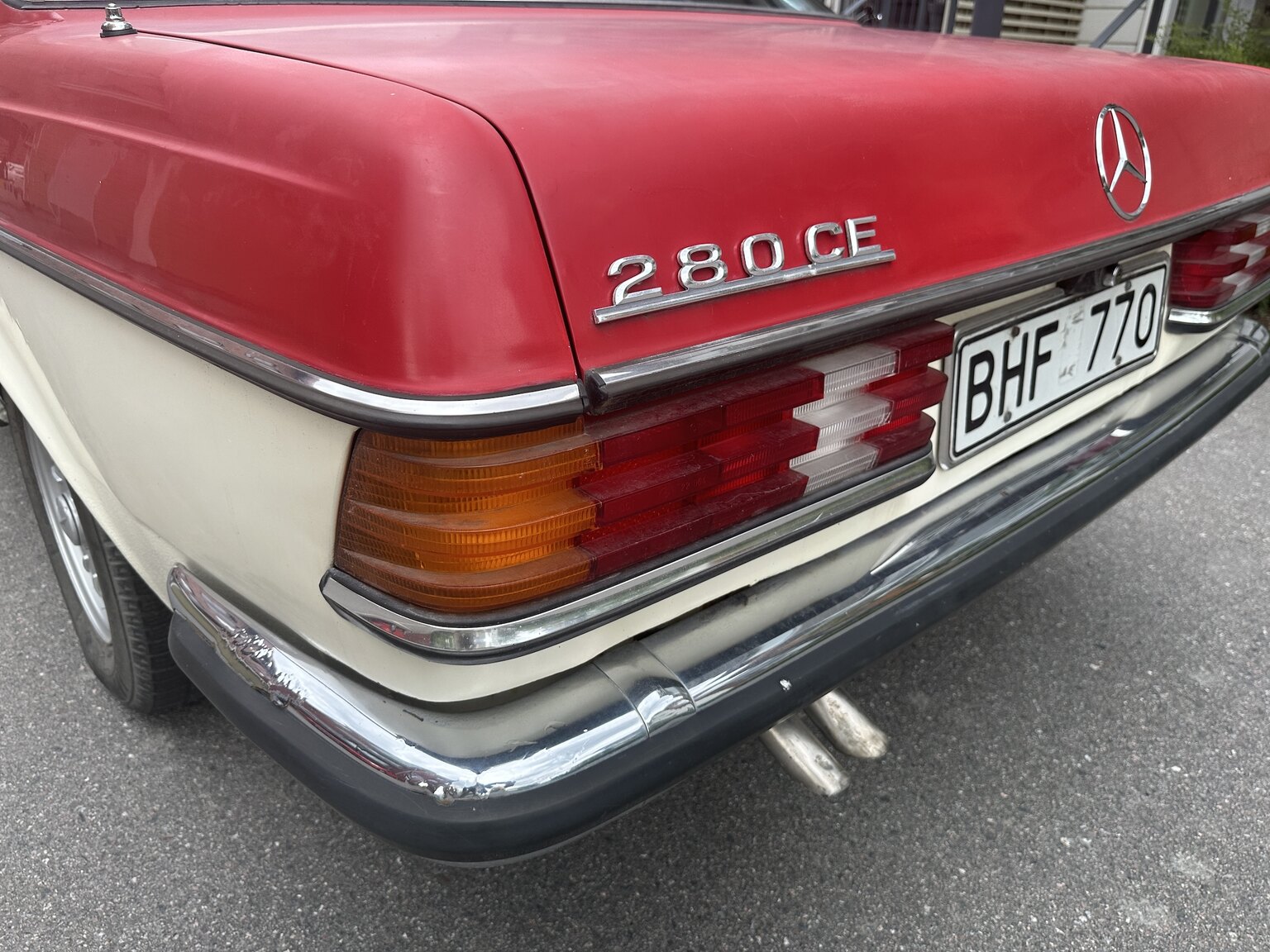 Aussenfoto 1977 Mercedes-Benz 280 CE