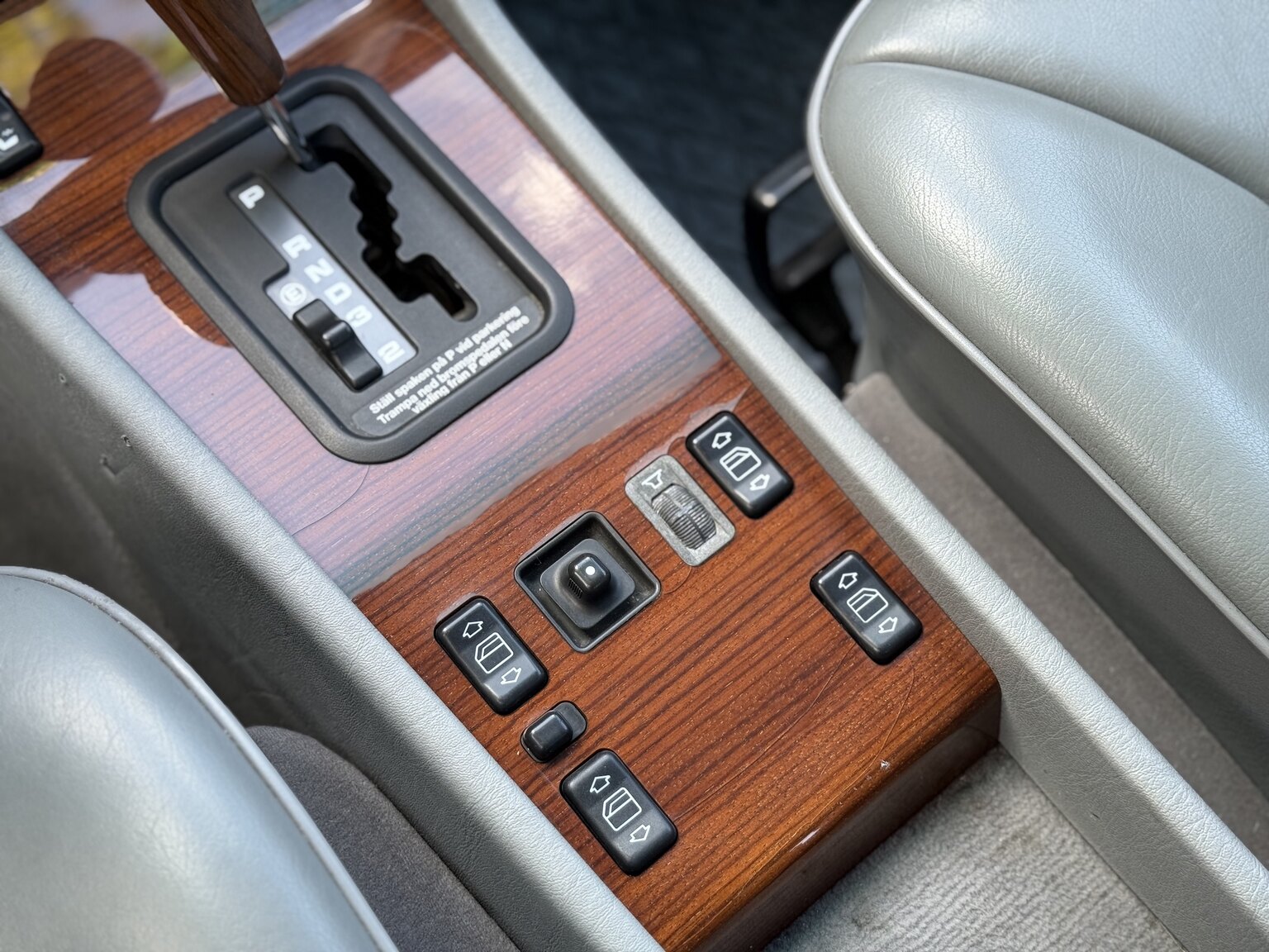 Interior image of 1991 Mercedes-Benz 300 E-24