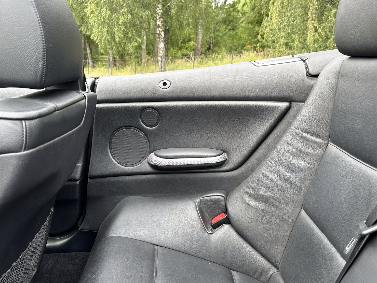 Innenraumfoto von 2005 BMW 330Ci