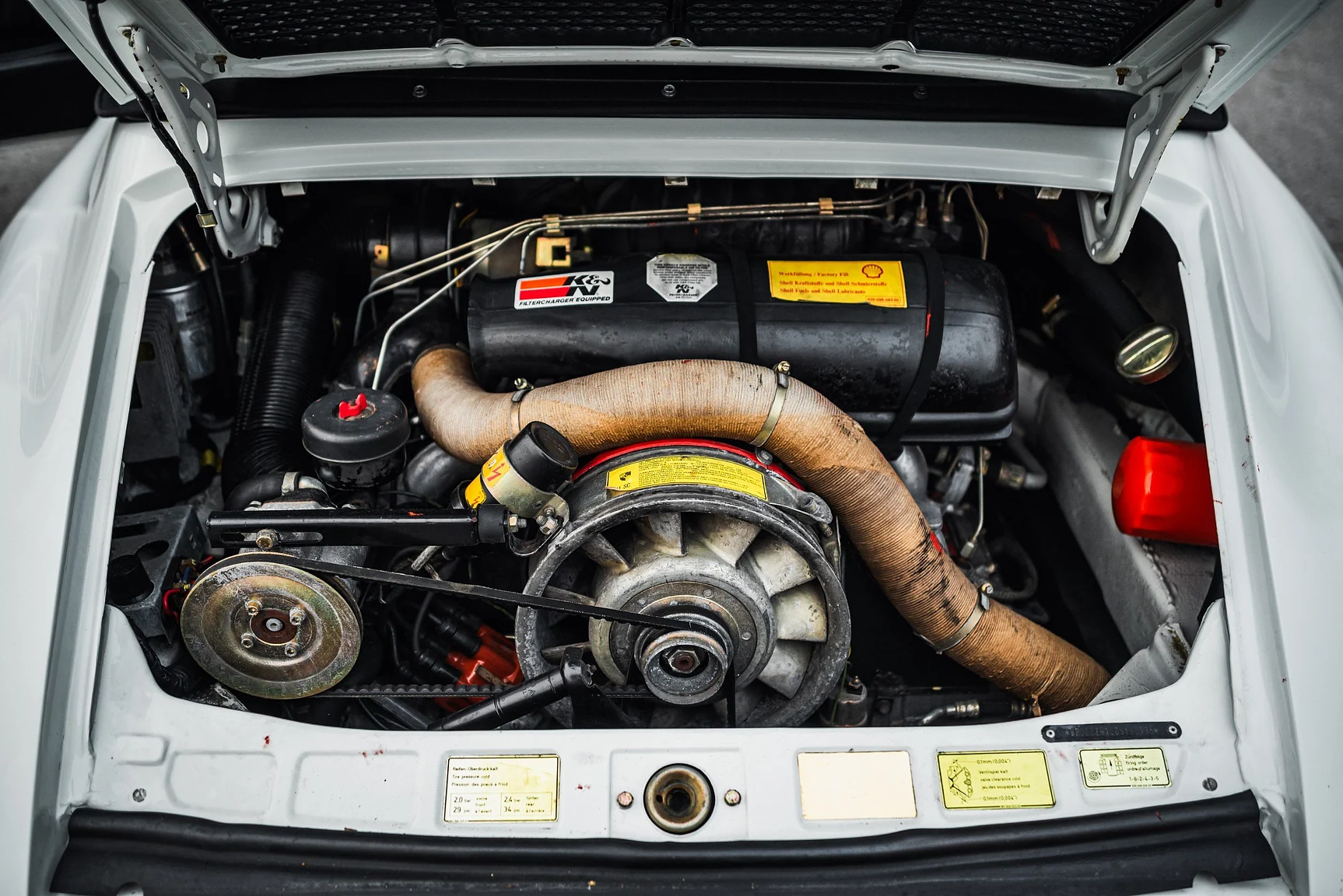 Image of 1983 Porsche 911 SC (1) mechanics